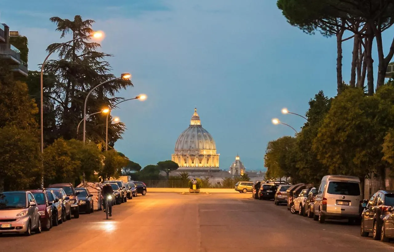 Apartment Piccolomini Vatican Suite Rome