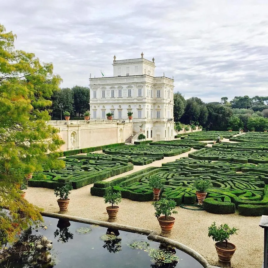 Piccolomini Vatican Suite Rome 0*,
